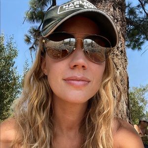 Meet your Posher, Lyndsey